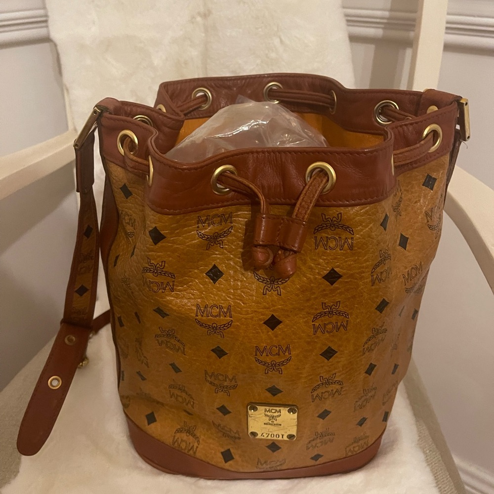 MCM Authentic Bucket Bag - Picture 1 of 9